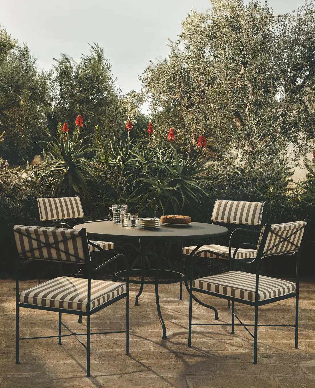 UNOPIÙ – Igea · Mediterranes Outdoor Living